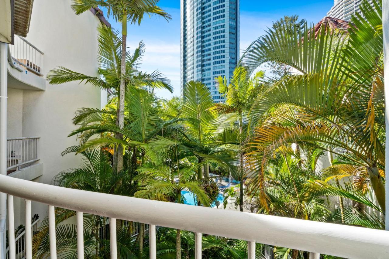 Coco Bella Retreat In Central Surfers - Sleeps 6-8 골드코스트 외부 사진
